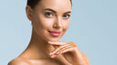 озарено красиво лицеPure Skin и похитителите на изчезналия блясък